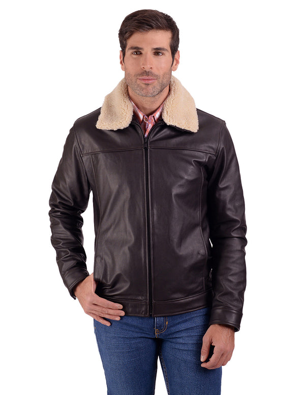 Chamarra de piel Perry Ellis para Caballero en color café con Cuello de Borrego.