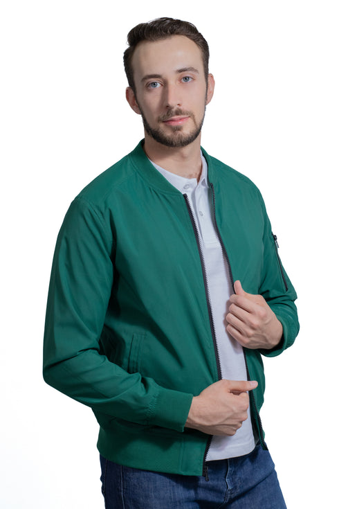 Chamarra ligera Perry Ellis para hombre verde