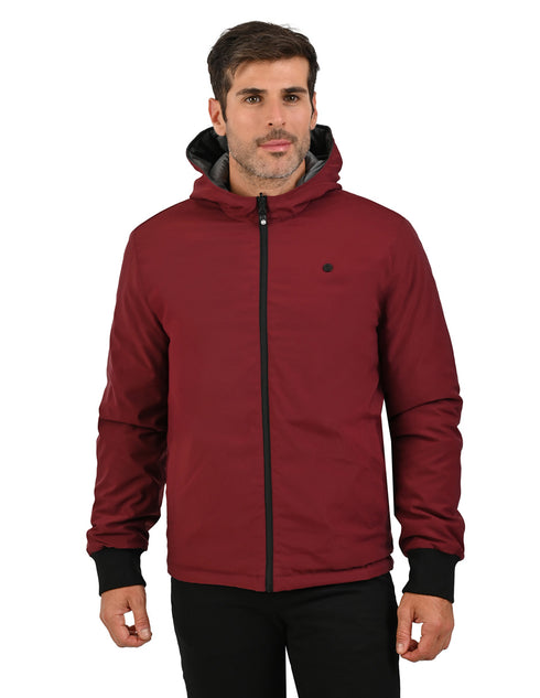 Chamarra PORTFOLIO para caballero doble vista en tono vino.