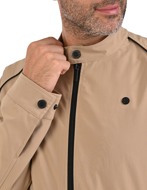 Chamarra Perry Ellis ligera para Caballero con Cuello Mao.