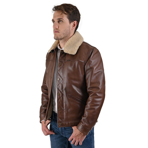 Chamarra Wrangler para Caballero de Piel Genuina con Cuello de Borrega Desmontable.