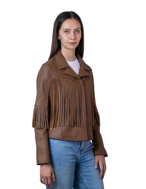 Chamarra de Piel para dama en color café marca Wrangler.